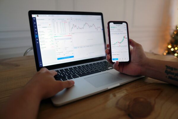 Dlaczego warto inwestować w ETF—y?